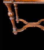 18th Century Italian Walnut Dressing Table - Image 2